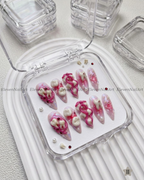 Molar Ribbon Symphony