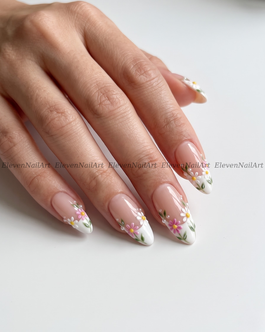 Blushing Daisy French Solstice