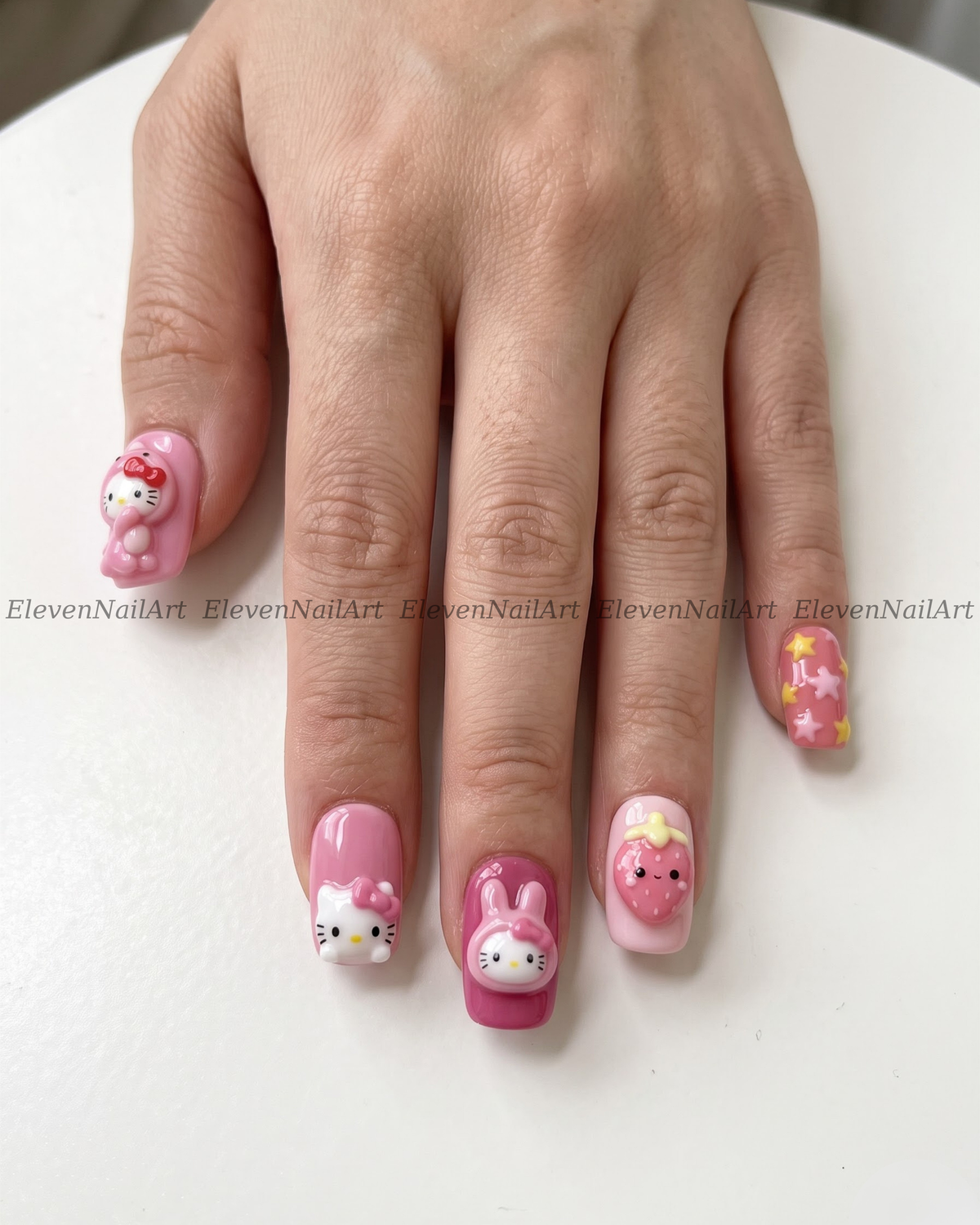 Sweet Berry Feline Carnival