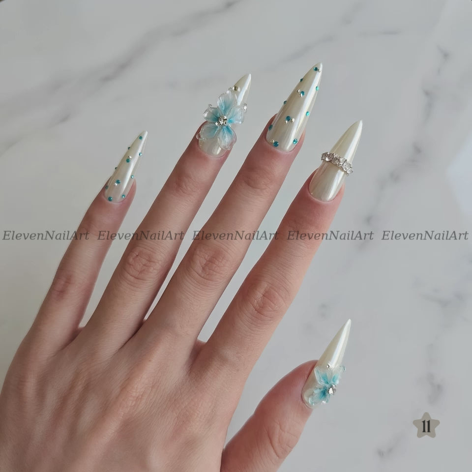 Azure Pearl Reverie